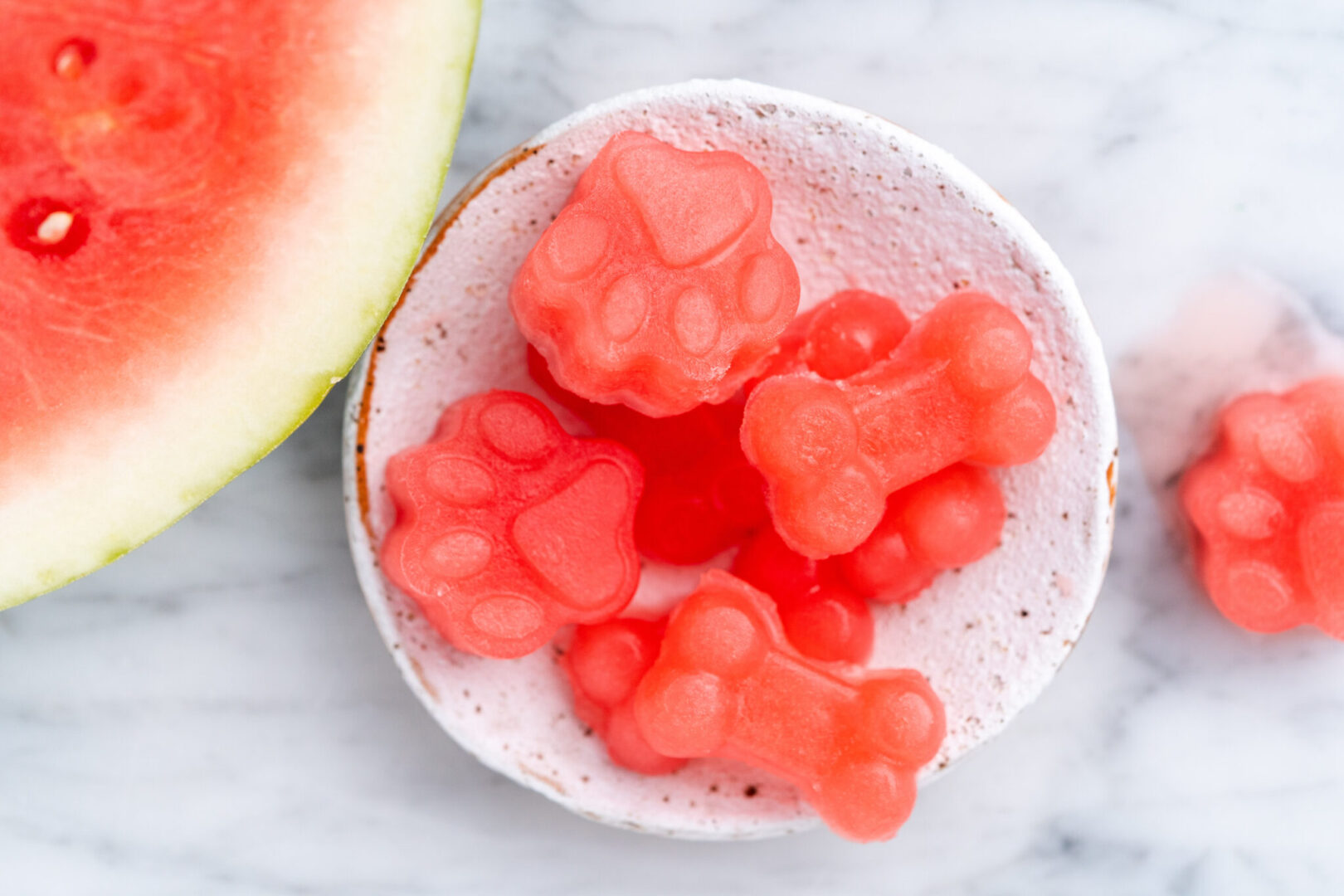 Watermelon Pupsicles {Frozen Dog Treats} - Belly Full