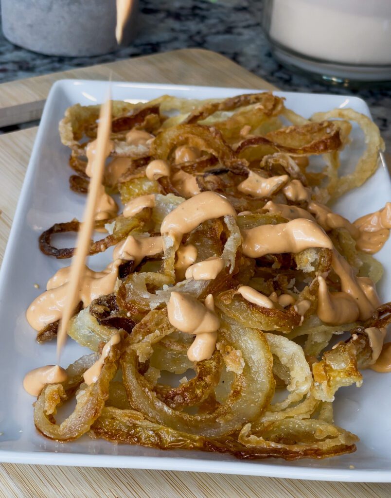 Harvest Select Onion Rings with Sauce